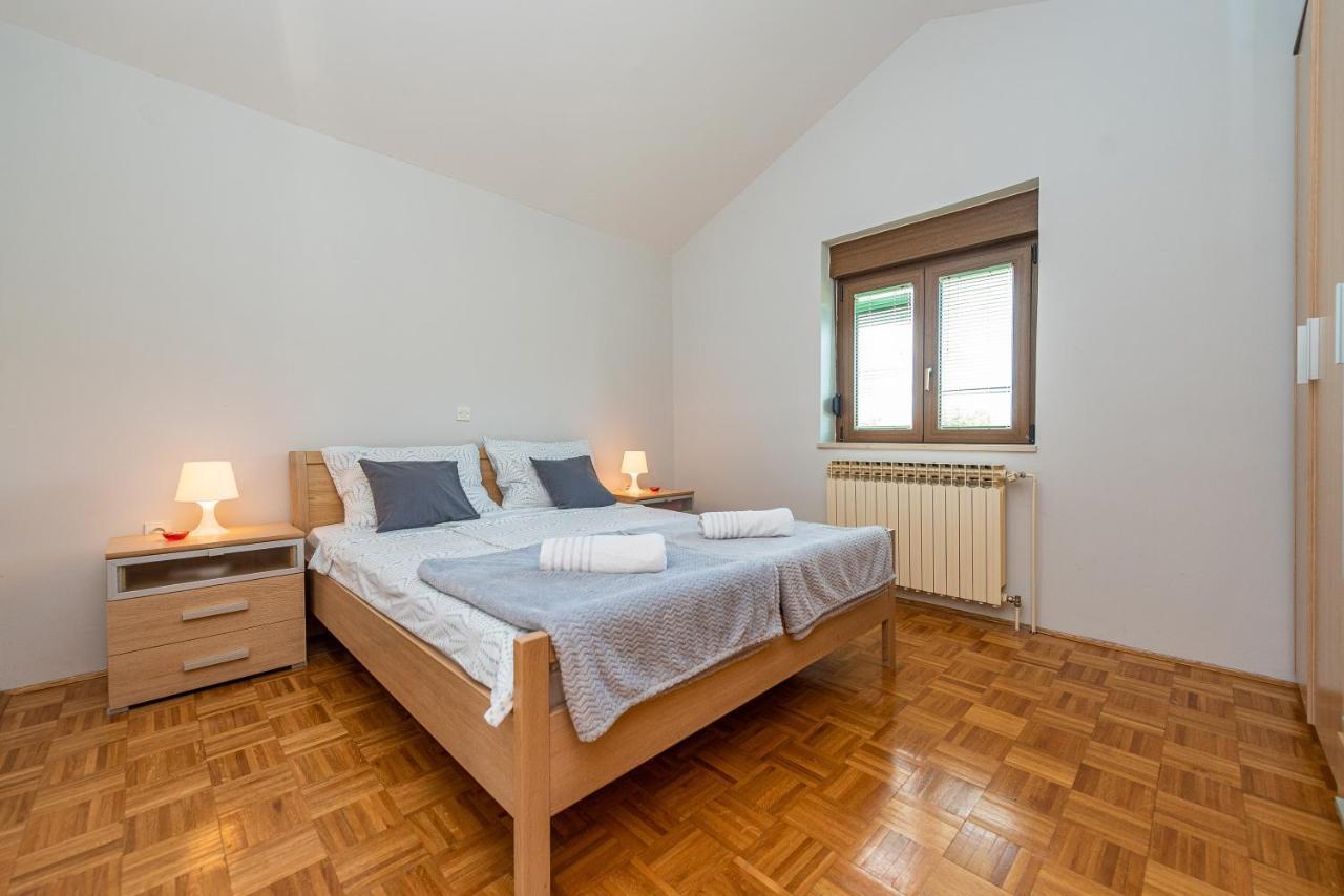 Vila Luna Apartments Zadar Eksteriør bilde